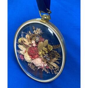 VTG Dried Flower Bouquet Cideart Convex Oval Glass Frame Ribbon To Hang 7' Tall